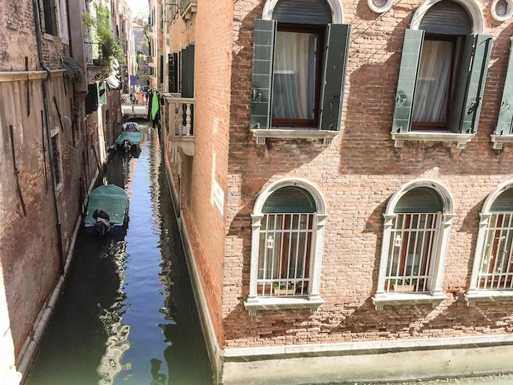 Appartamento Casa Albrizzi Venezia Italia